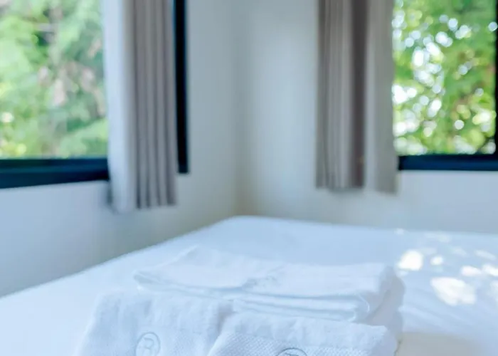 House Ekkamai 3br For 10 Pax Near Ekkamai Bts And Donki Mall バンコク都