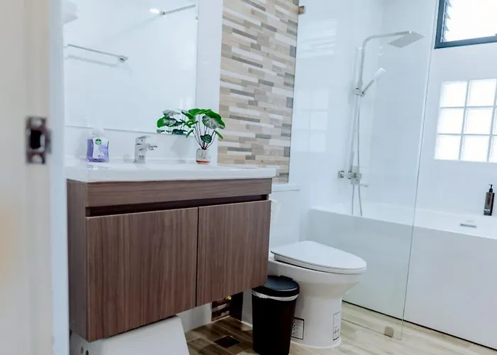 House Ekkamai 3br For 10 Pax Near Ekkamai Bts And Donki Mall ヴィラ バンコク都